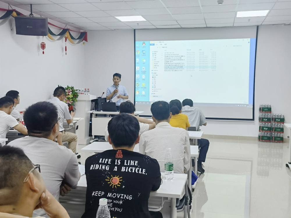 1625468117.jpg 亚搏app官网登录入口-亚搏(中国)药业技术交流会 (3) - 副本.jpg